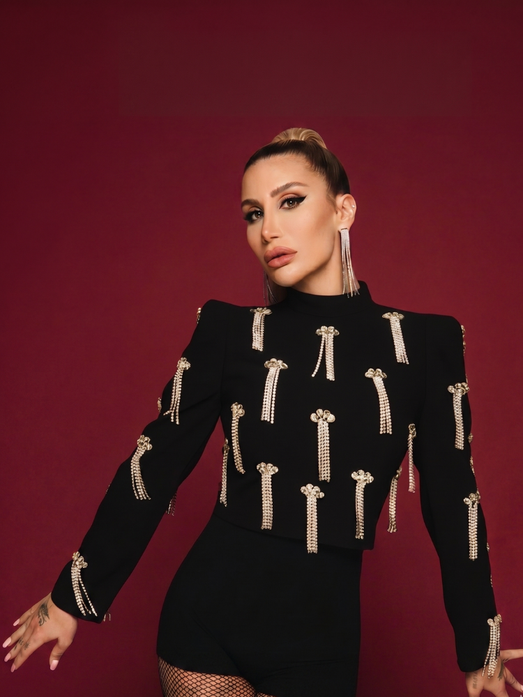 İrem Derici